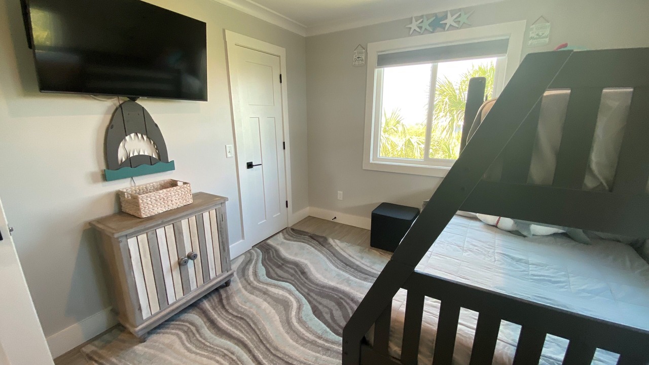 Photo of Bedroom in Crescent Beach
