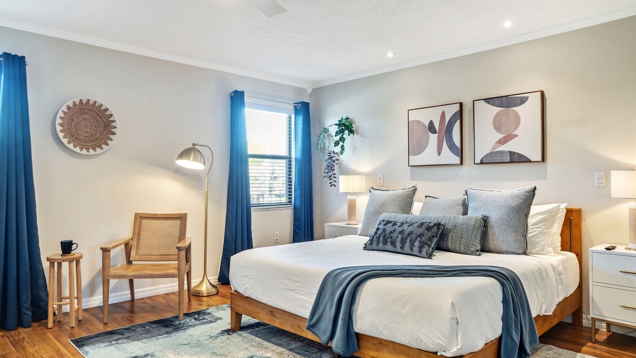 Photo of Bedroom in Seminole