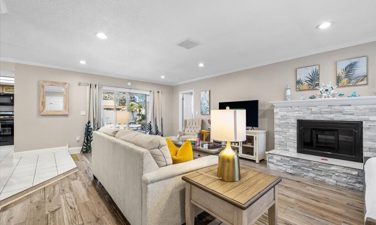 Photo of Livingroom in Largo