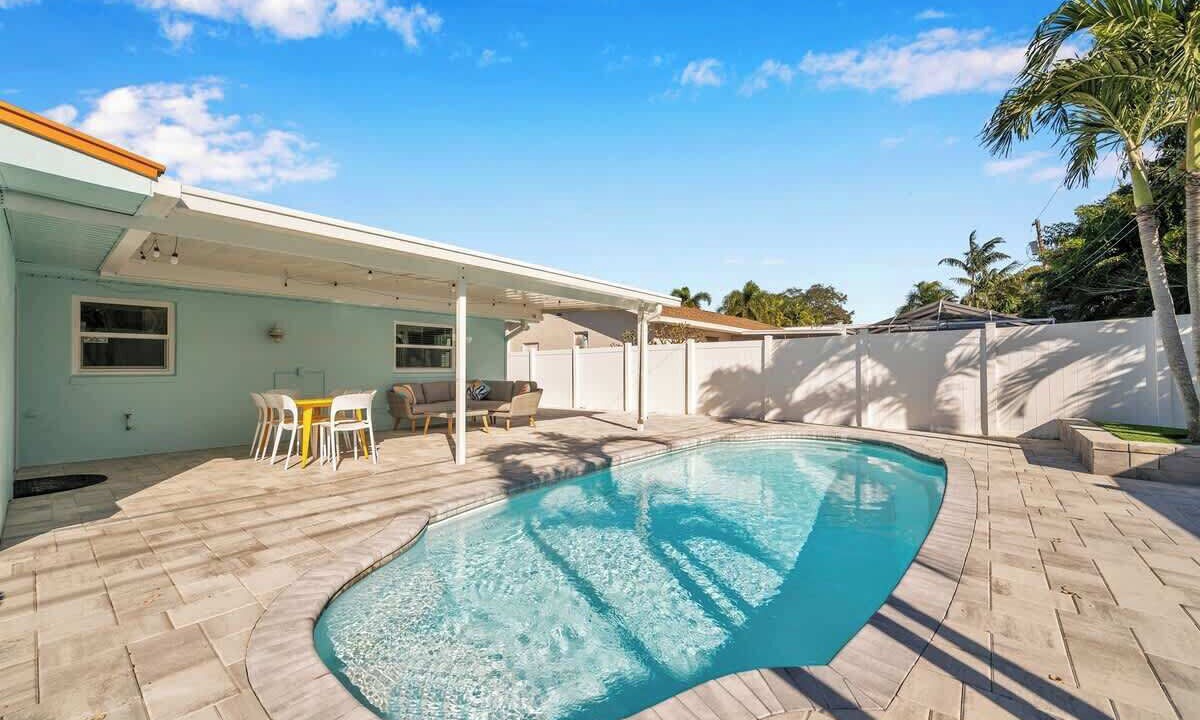 Photo of Outdoor in Largo