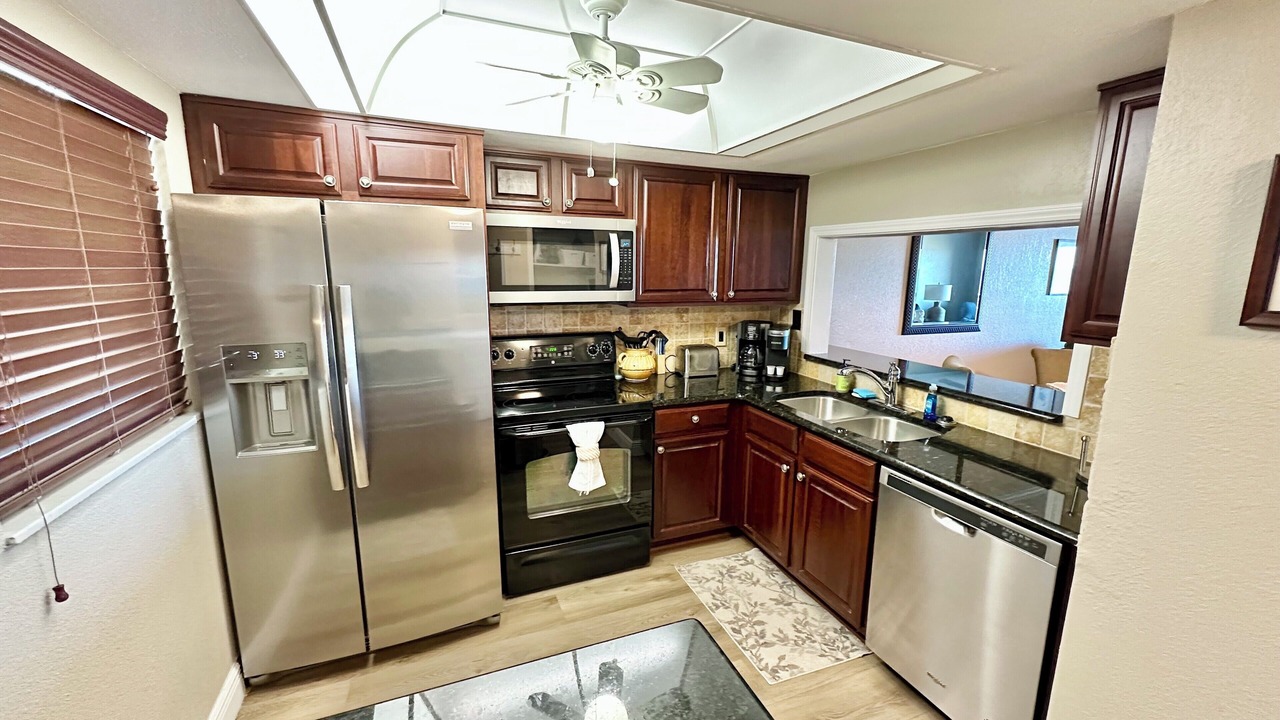 Photo of Kitchen in Cocoa Isles