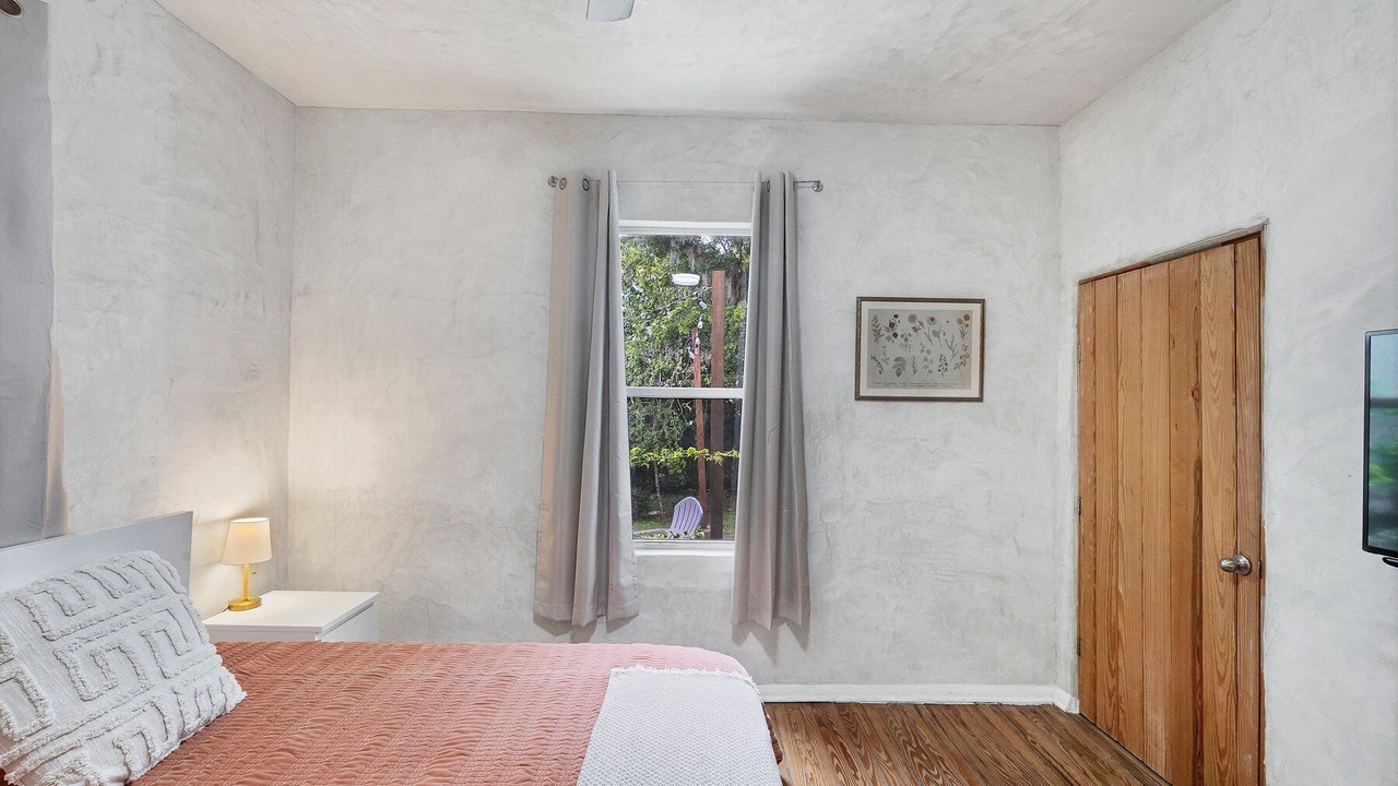 Photo of Bedroom in Central Sarasota