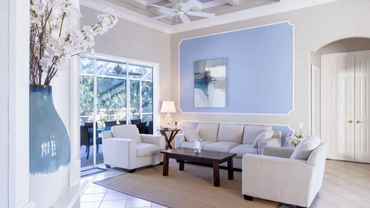 Photo of Livingroom in Bird Key