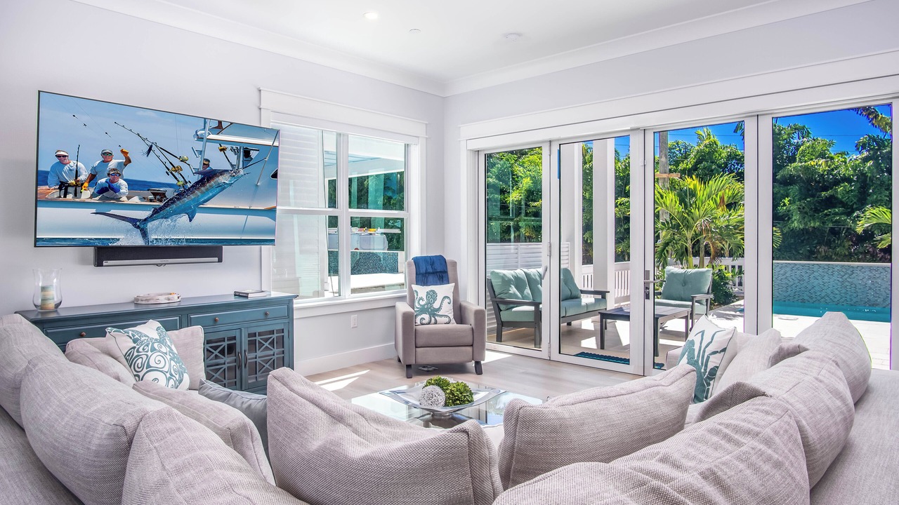 Photo of Livingroom in Upper Matecumbe Key