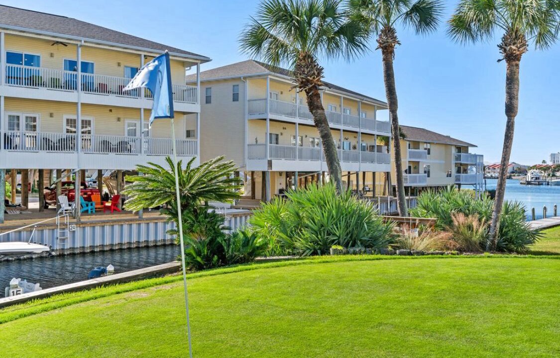 Photo of Outdoor in Holiday Isle