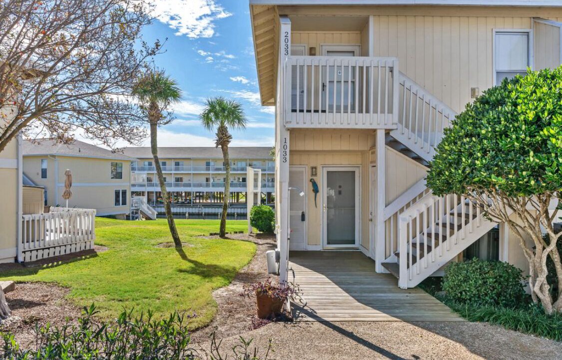 Photo of Outdoor in Holiday Isle