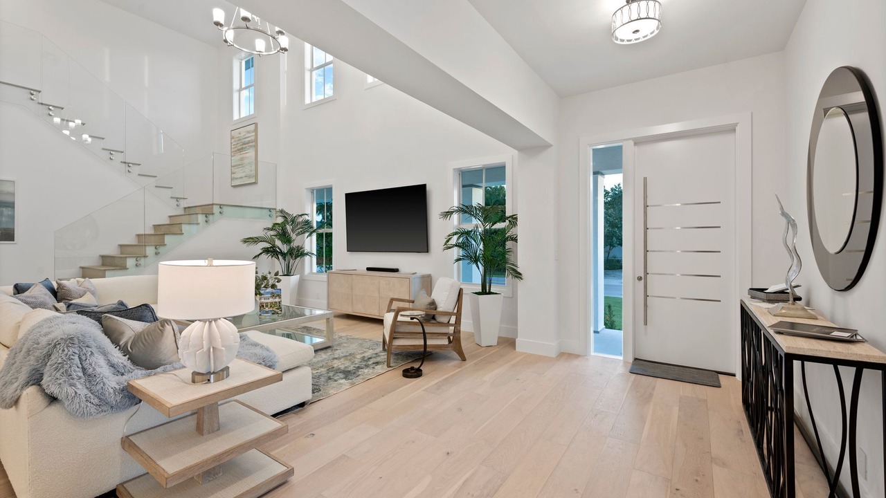 Photo of Livingroom in East Naples