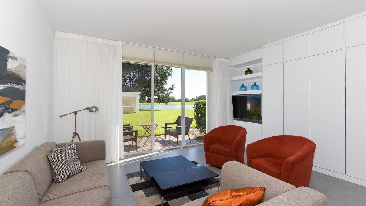Photo of Livingroom in Osprey