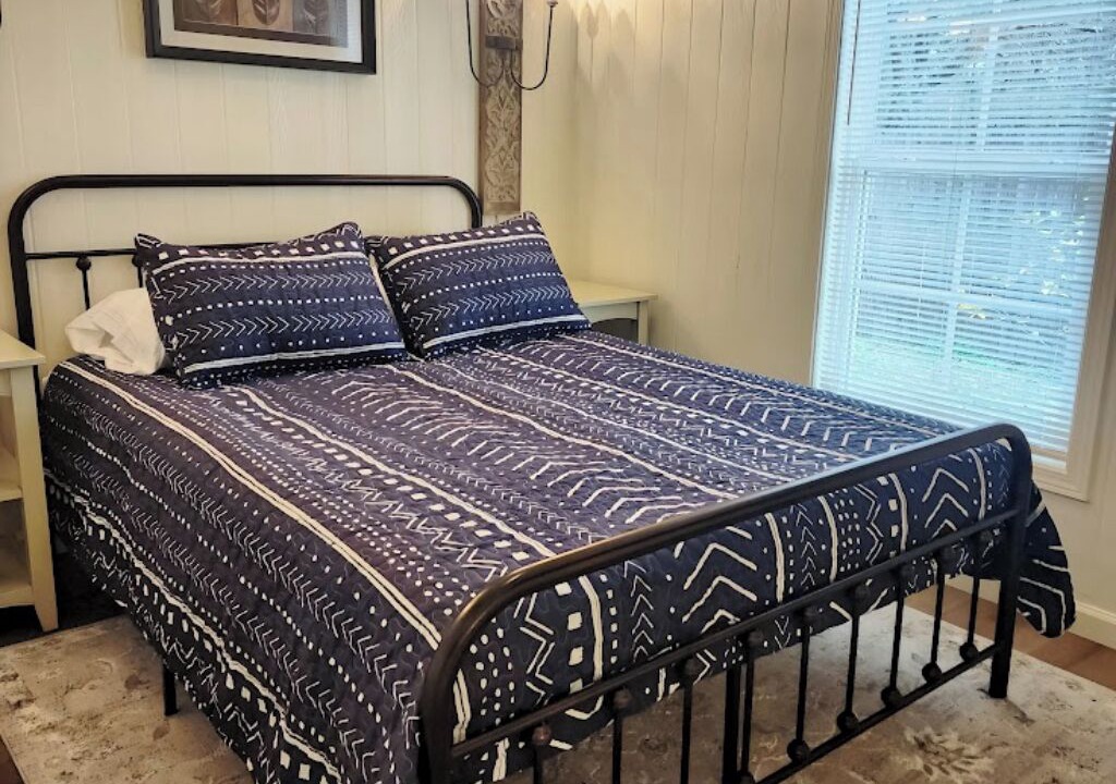 Photo of Bedroom in Hahira