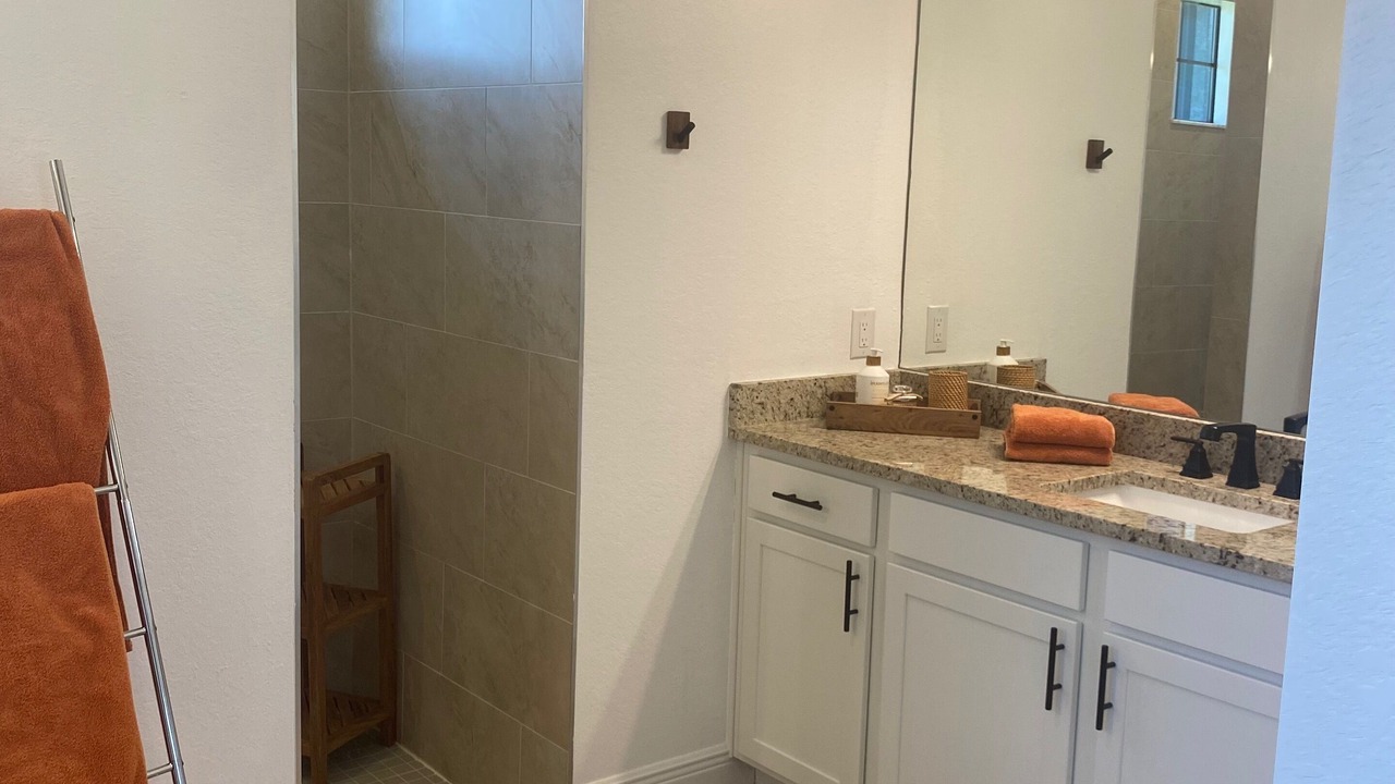 Photo of Bathroom in Long Meadow