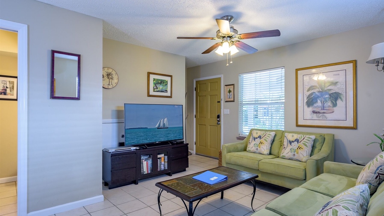 Photo of Livingroom in Old Town