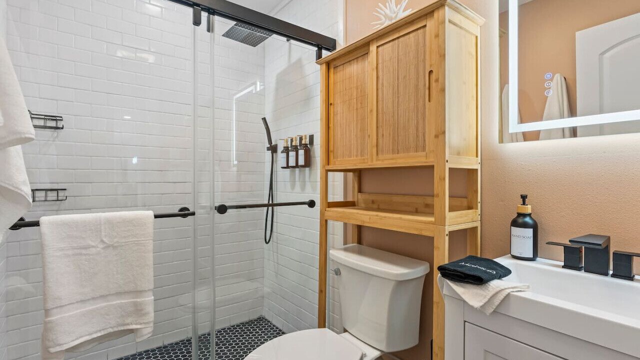 Photo of Bathroom in Cocoa Beach