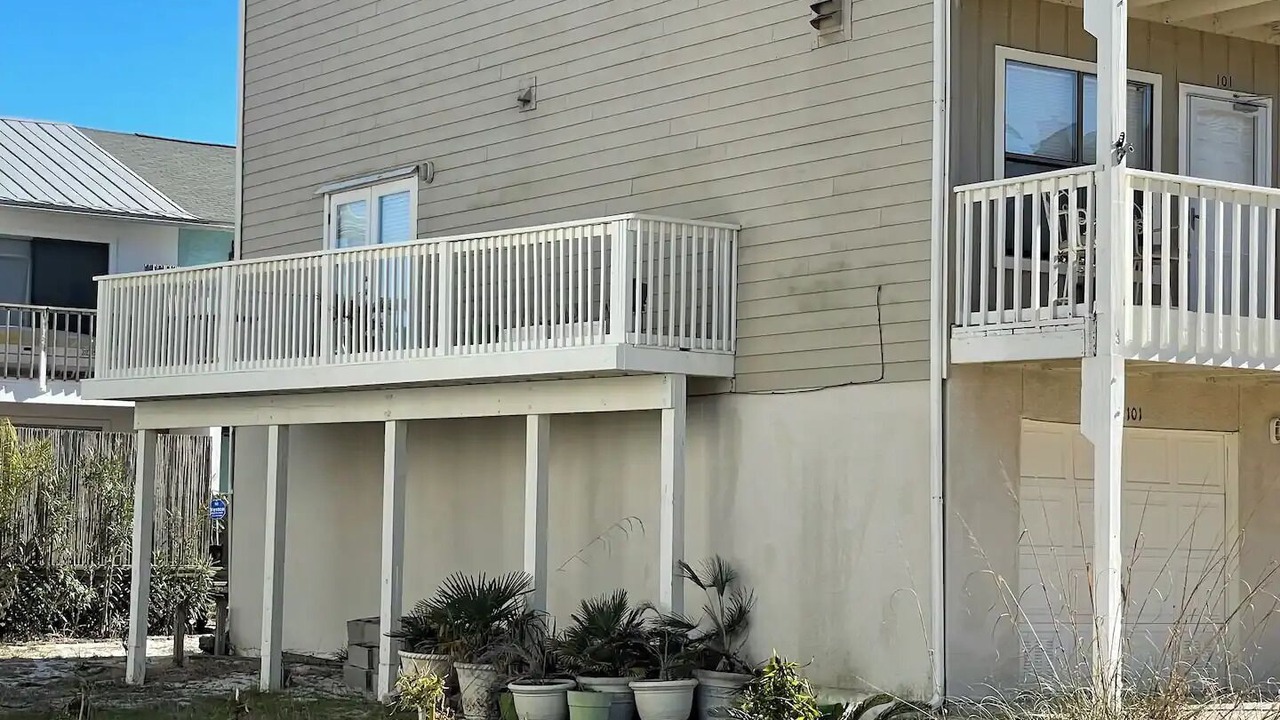 Photo of Outdoor in Holiday Isle