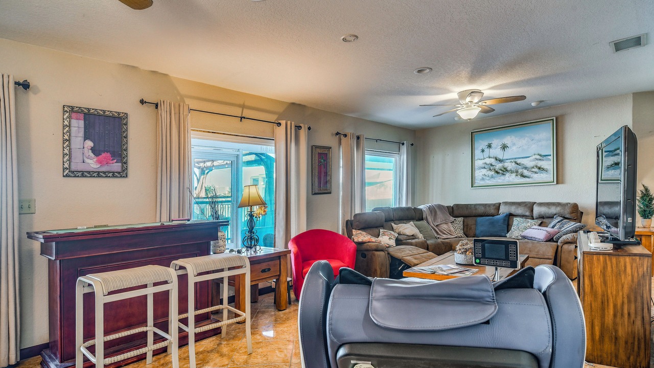 Photo of Livingroom in St. Petersburg