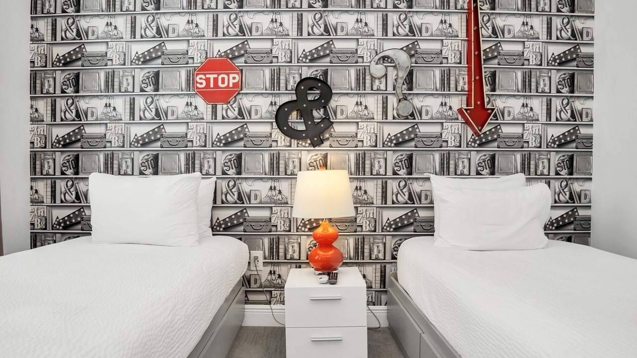 Photo of Bedroom in Bay Lake