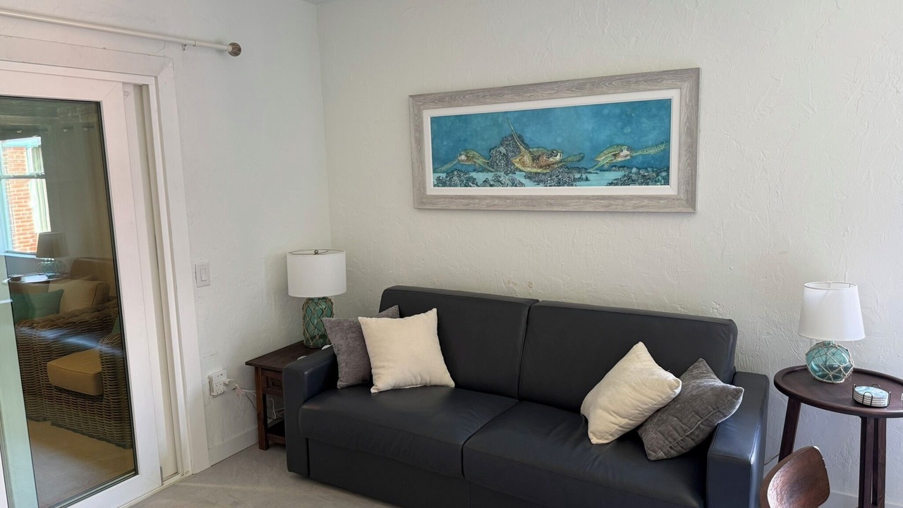 Photo of Livingroom in Golden Beach