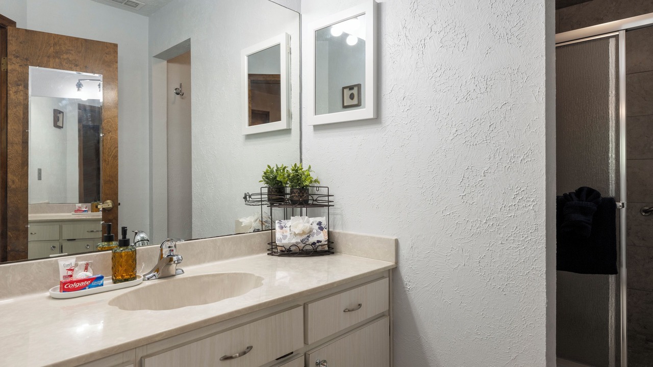 Photo of Bathroom in Ridge Manor