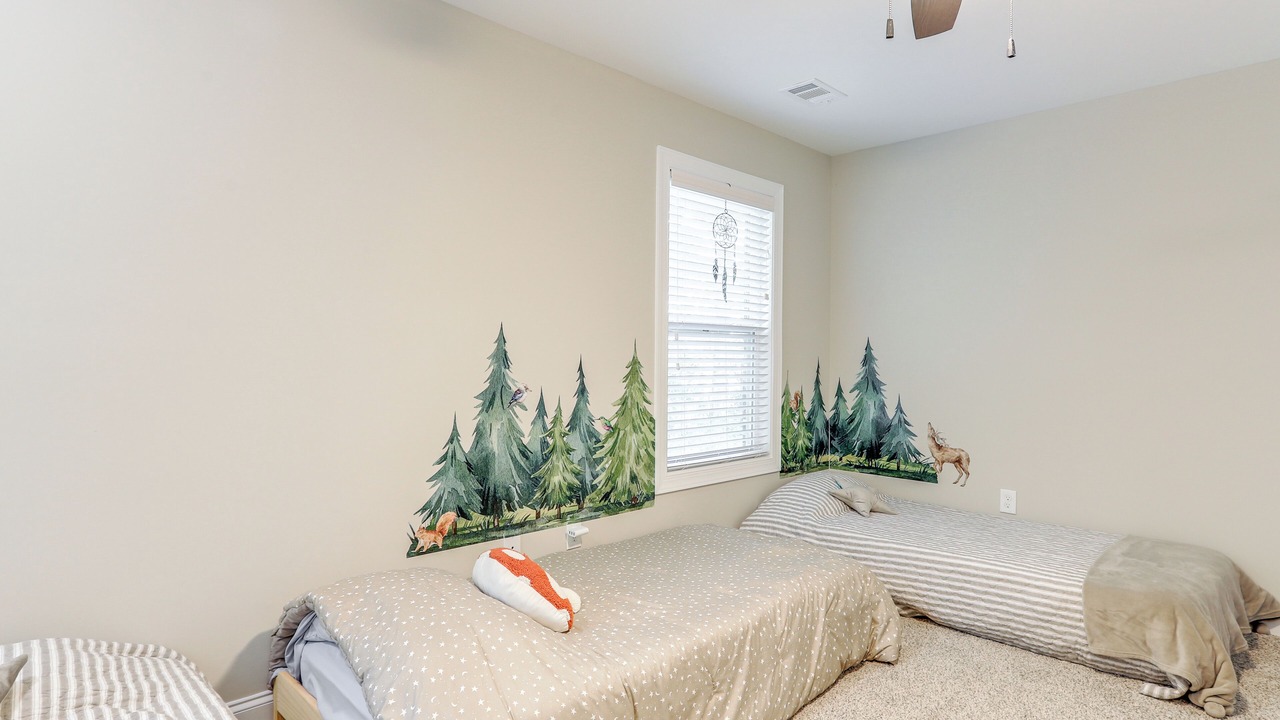 Photo of Bedroom in Perry