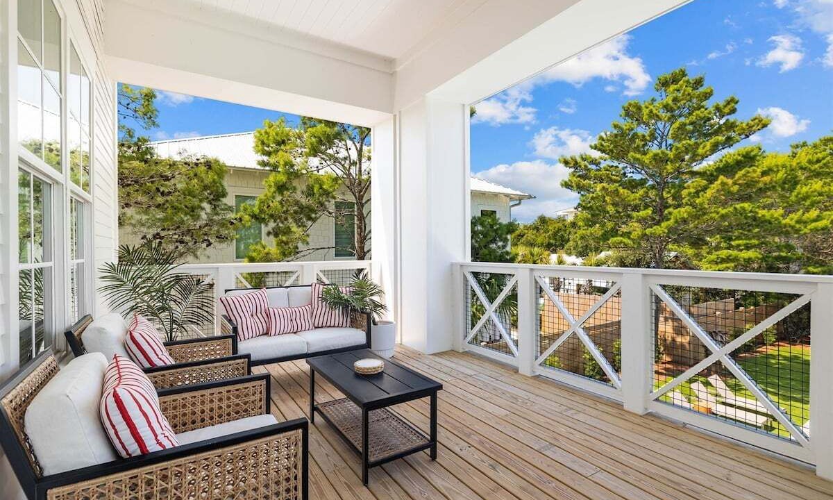 Photo of Patio Balcony in Seagrove Beach