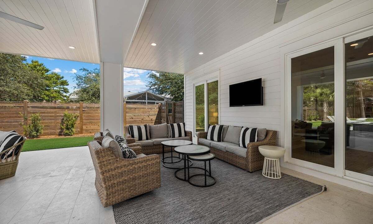 Photo of Patio Balcony in Seagrove Beach