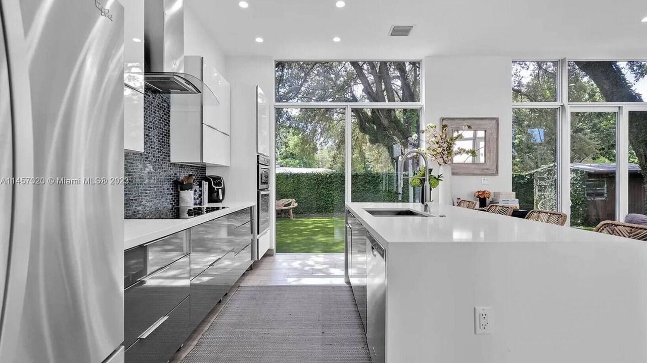 Photo of Kitchen in Coral Terrace