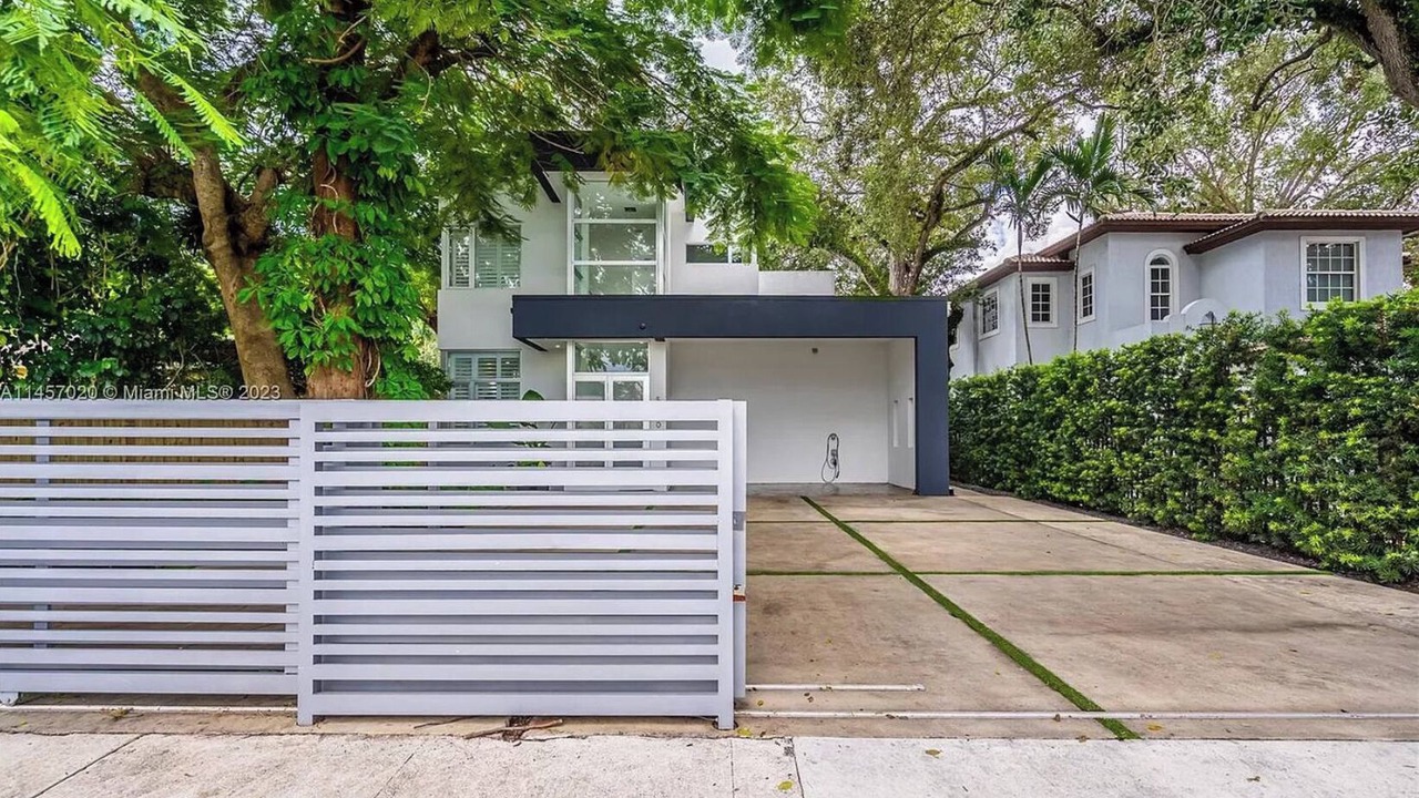 Photo of Outdoor in Coral Terrace