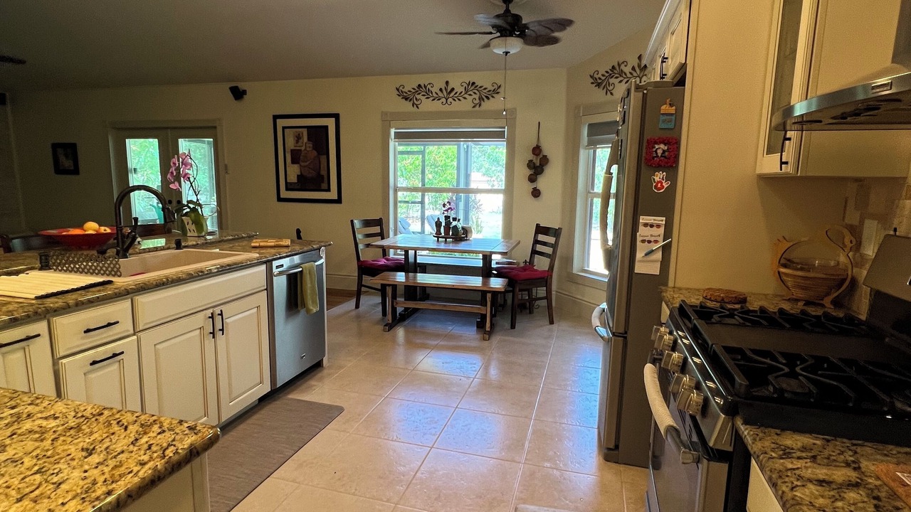 Photo of Kitchen in Joel