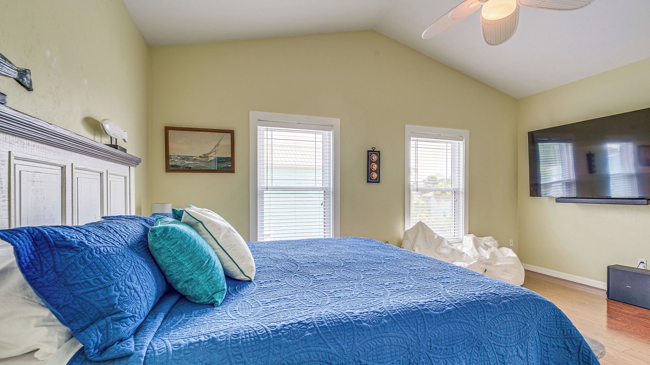 Photo of Bedroom in Cedar Key