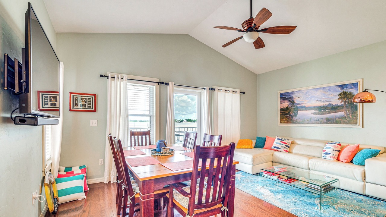 Photo of Bedroom in Cedar Key