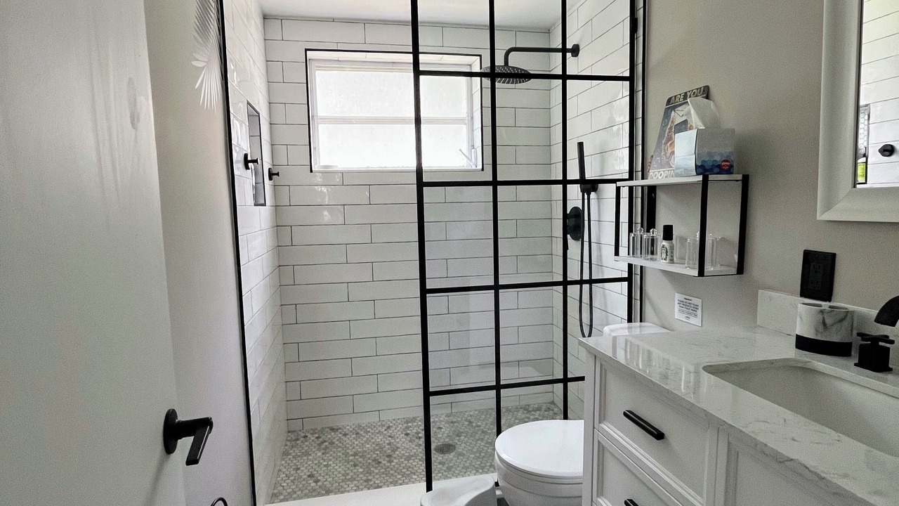 Photo of Bathroom in Ocean Ridge