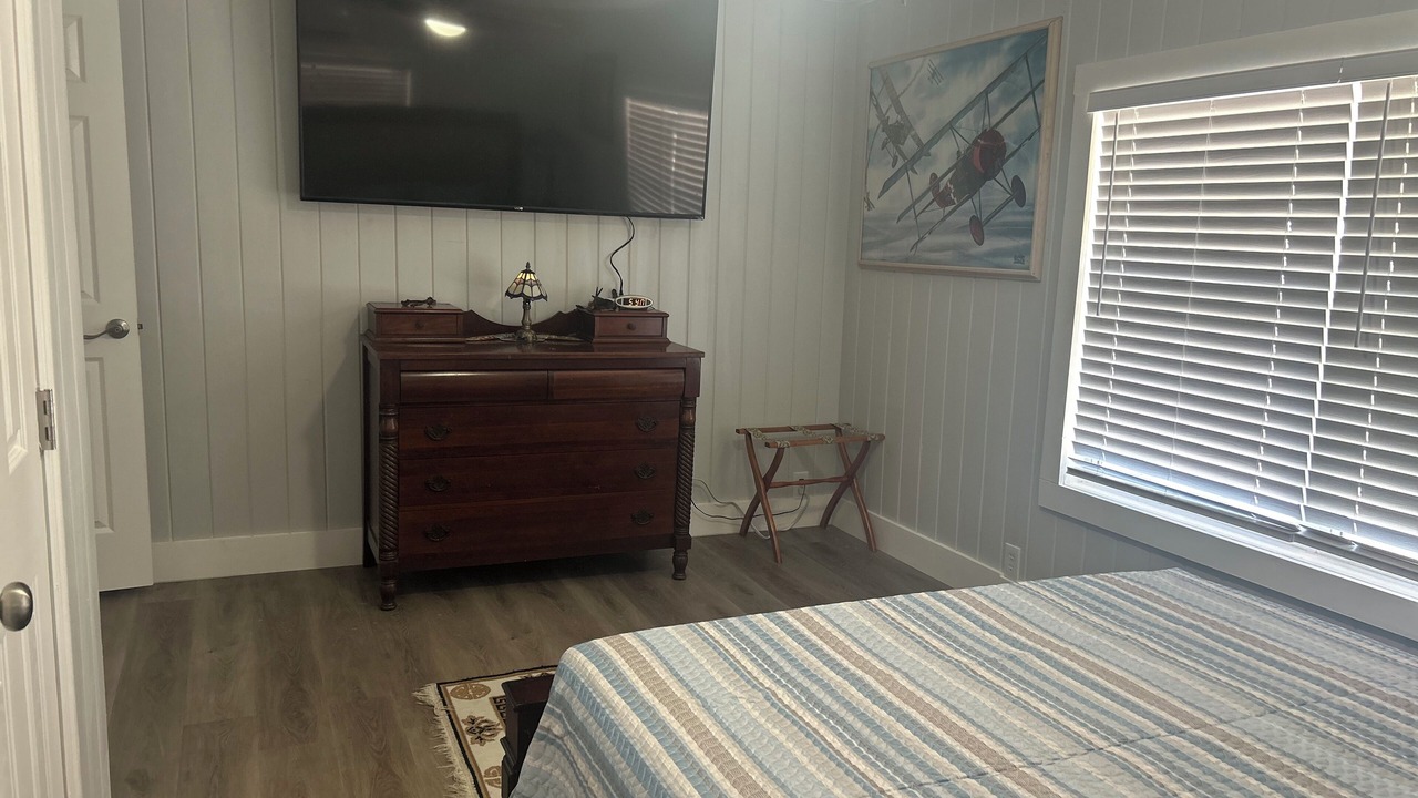 Photo of Bedroom in Tarpon Springs