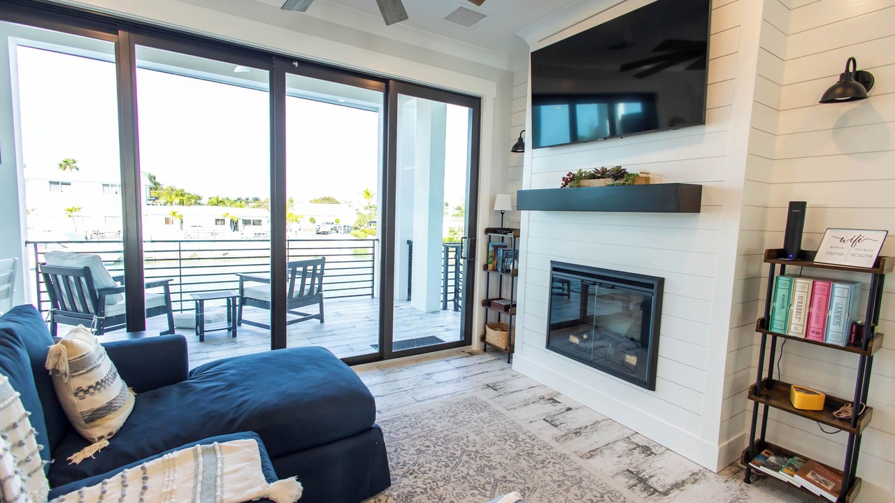 Photo of Livingroom in Cudjoe Gardens