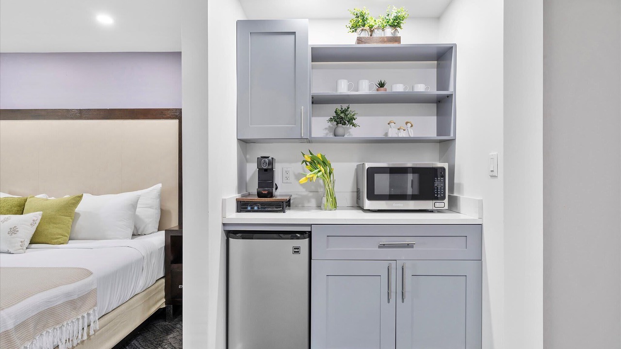 Photo of Bedroom in Coconut Grove