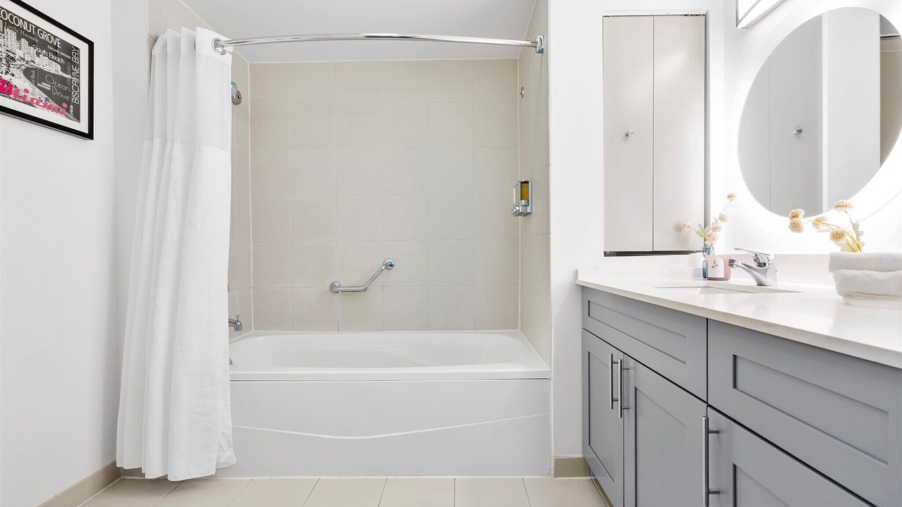 Photo of Bathroom in Coconut Grove