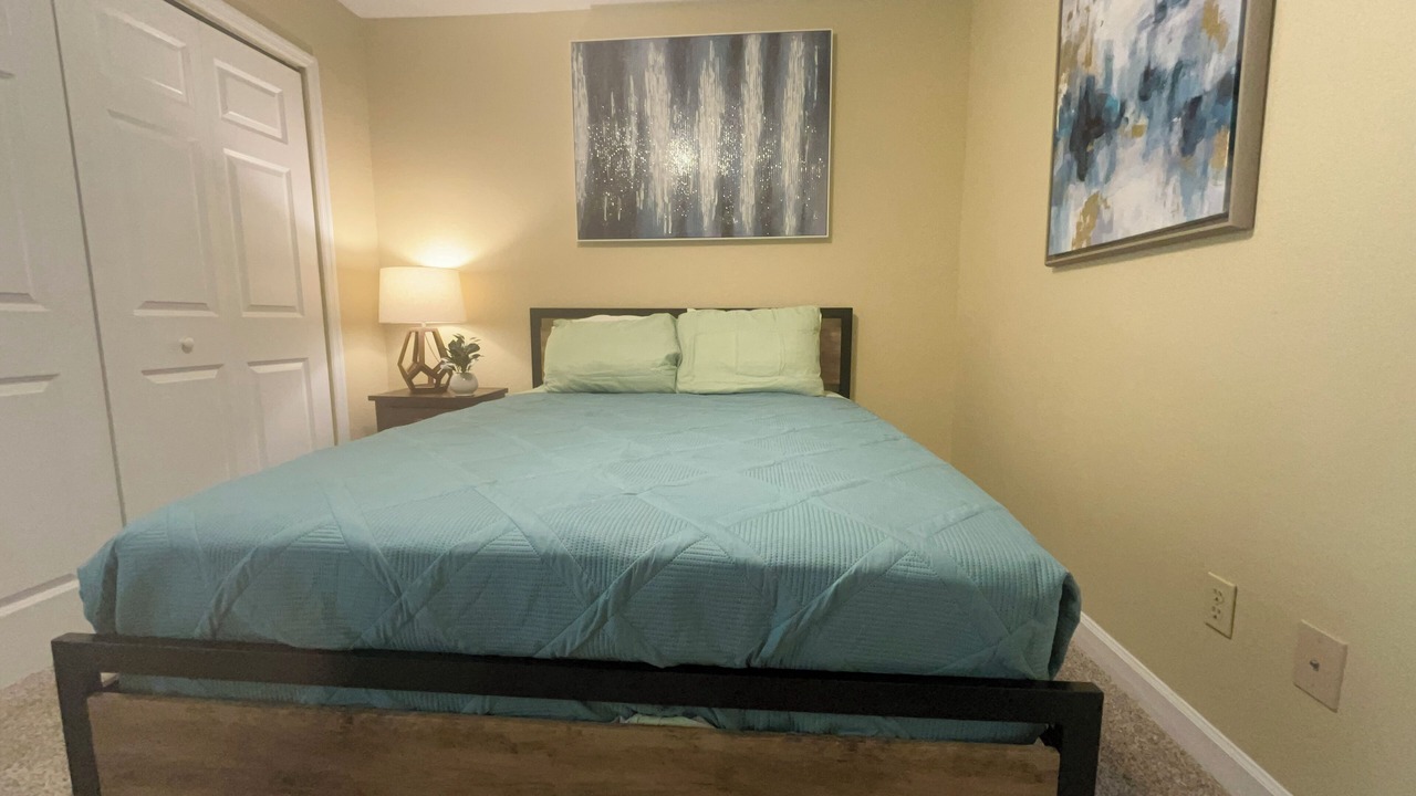 Photo of Bedroom in Valdosta