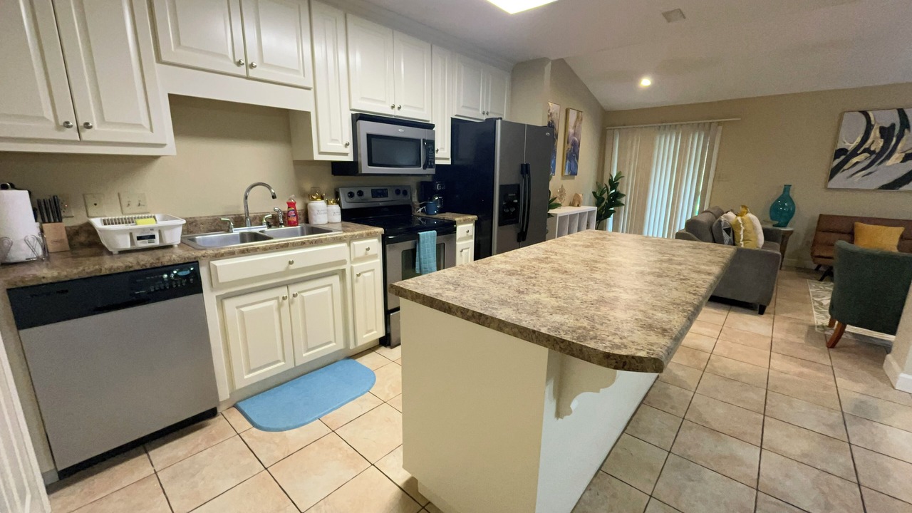 Photo of Kitchen in Valdosta