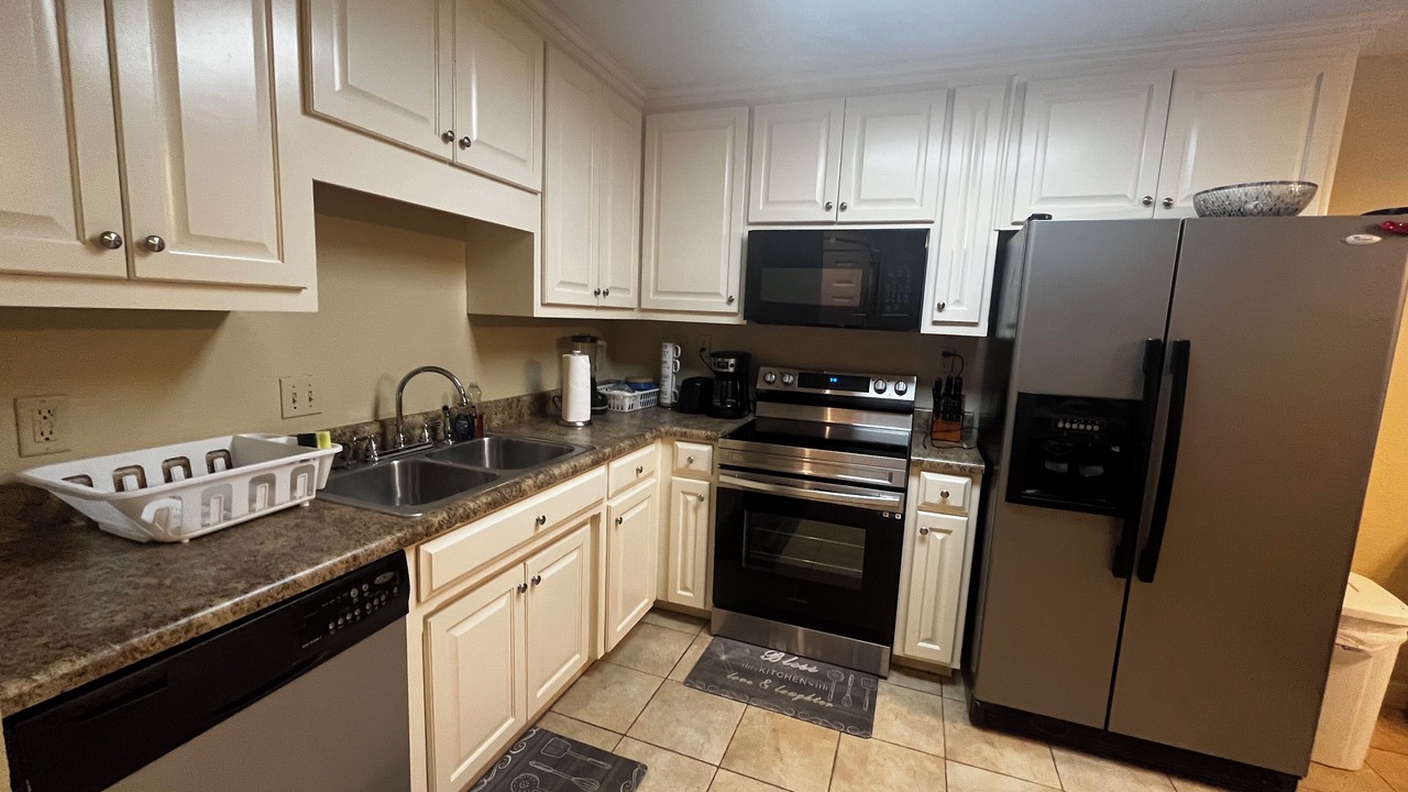 Photo of Kitchen in Valdosta