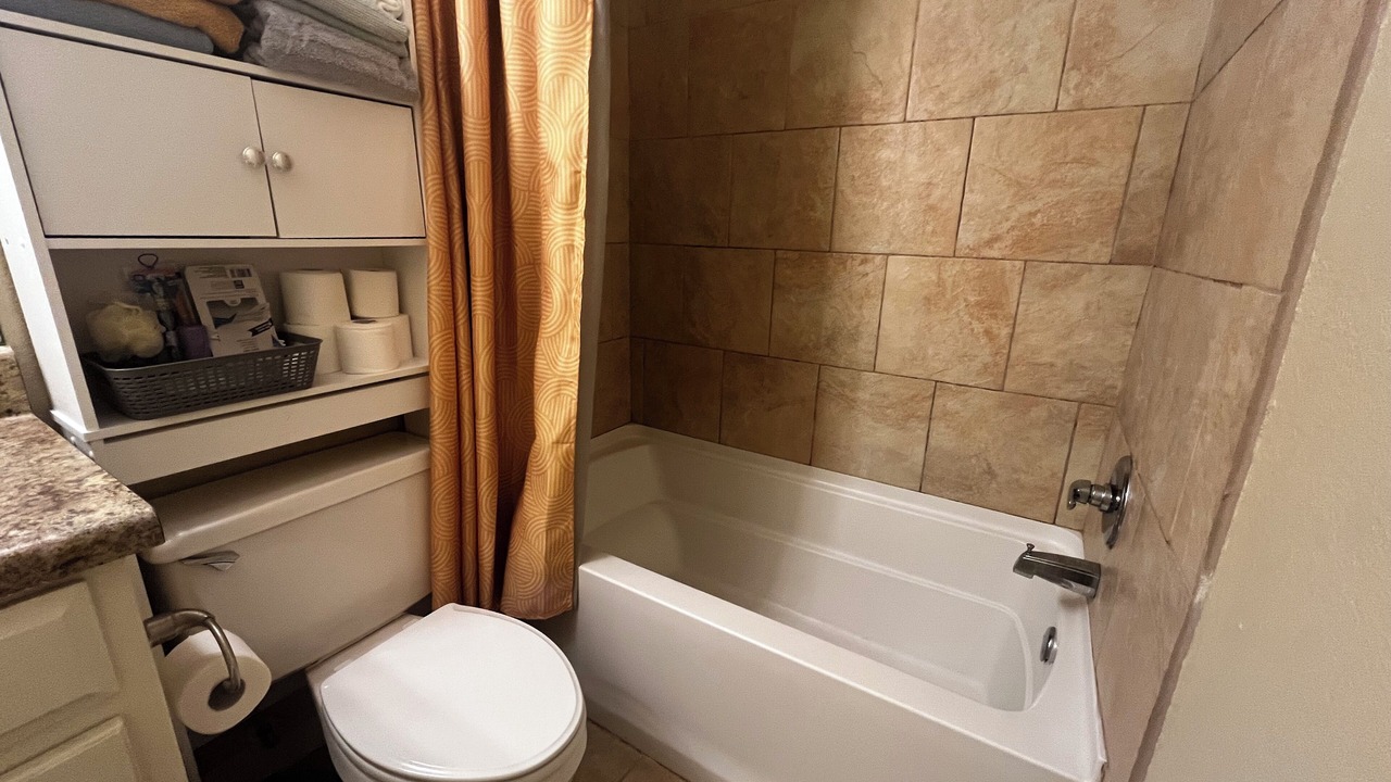 Photo of Bathroom in Valdosta