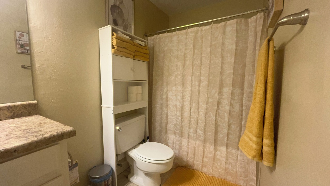 Photo of Bathroom in Valdosta