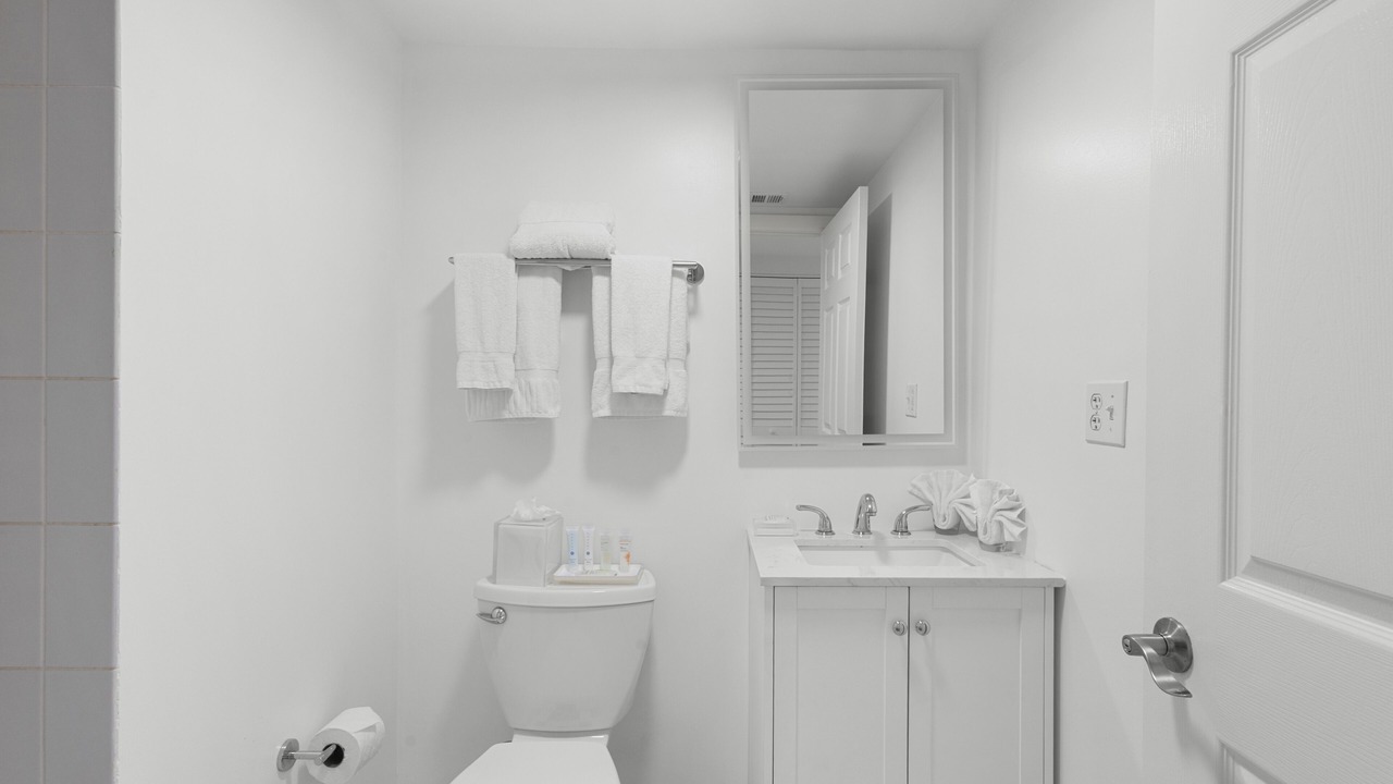 Photo of Bathroom in Coconut Grove