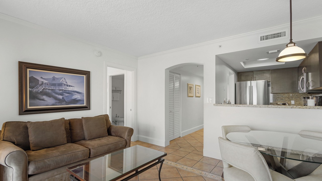 Photo of Livingroom in Coconut Grove