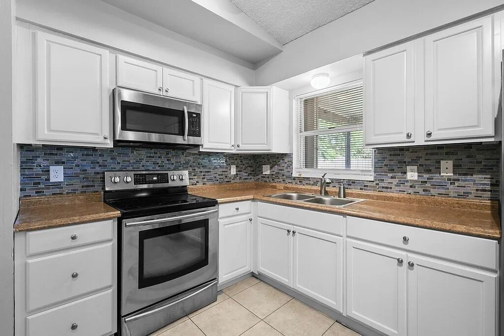 Photo of Kitchen in Port Saint Lucie