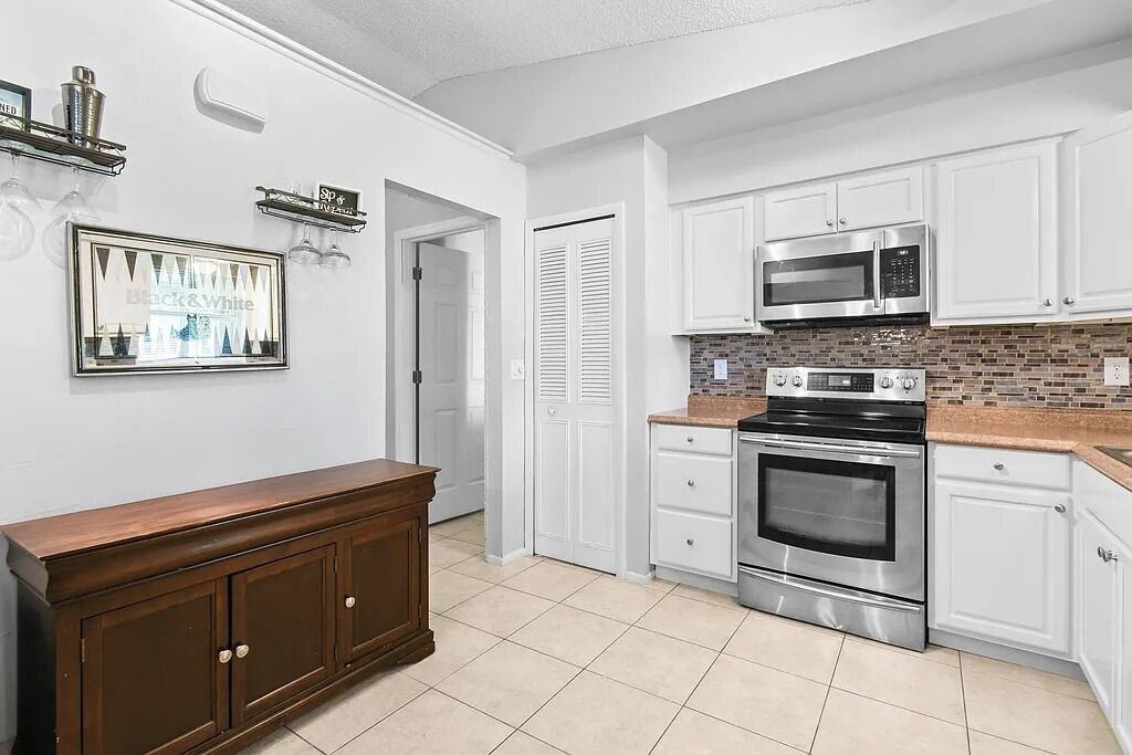 Photo of Kitchen in Port Saint Lucie