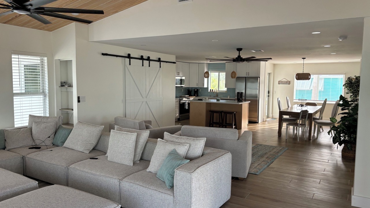 Photo of Livingroom in Sugarloaf Key