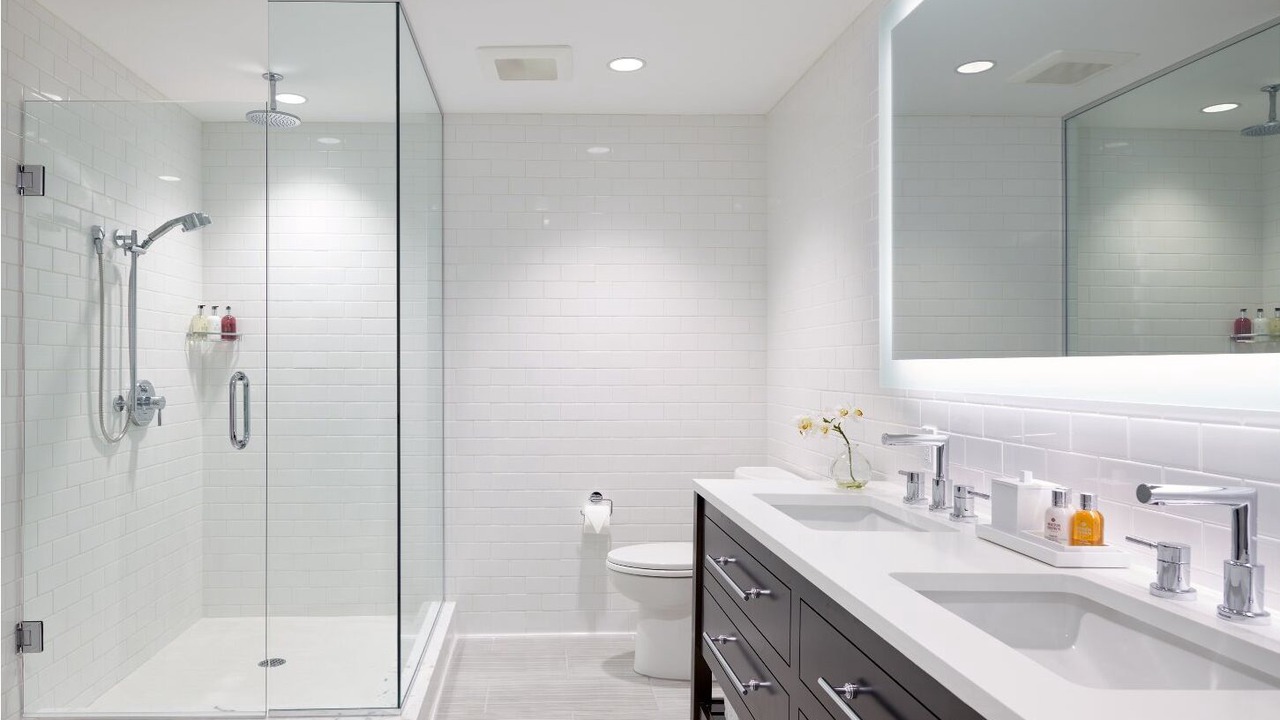 Photo of Bathroom in Marathon