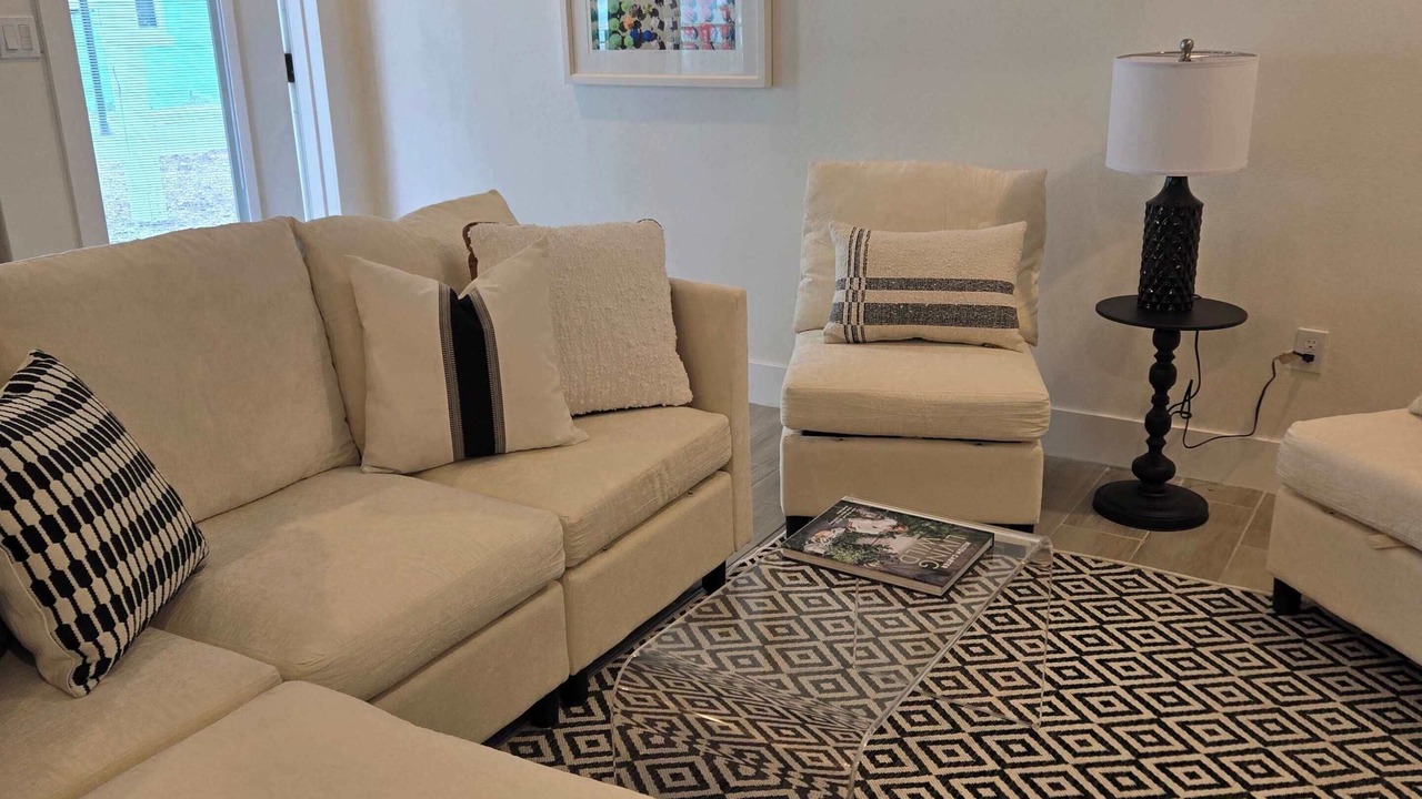 Photo of Livingroom in Bay Esplanade