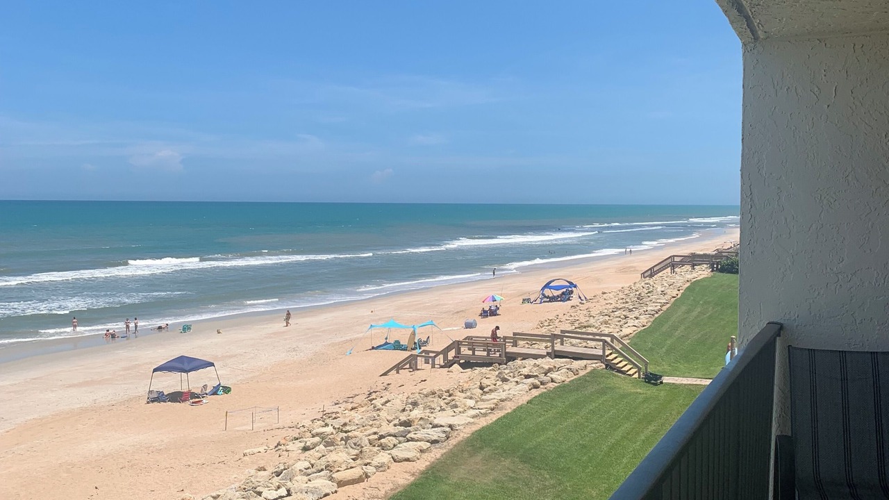 Photo of Patio Balcony in Bethune Beach