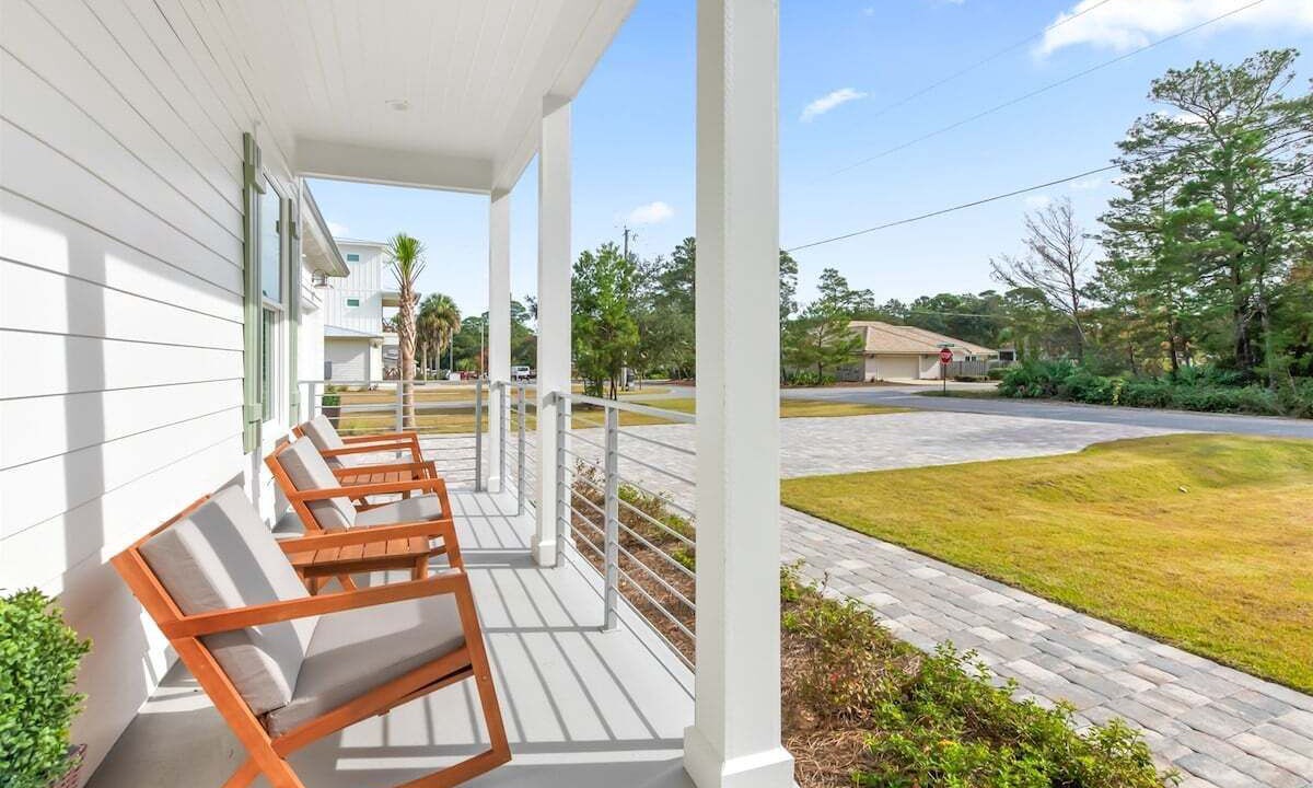 Photo of Patio Balcony in Gulfview Heights