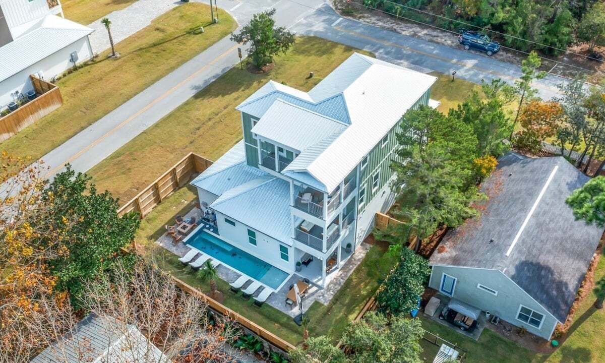 Photo of Outdoor in Gulfview Heights
