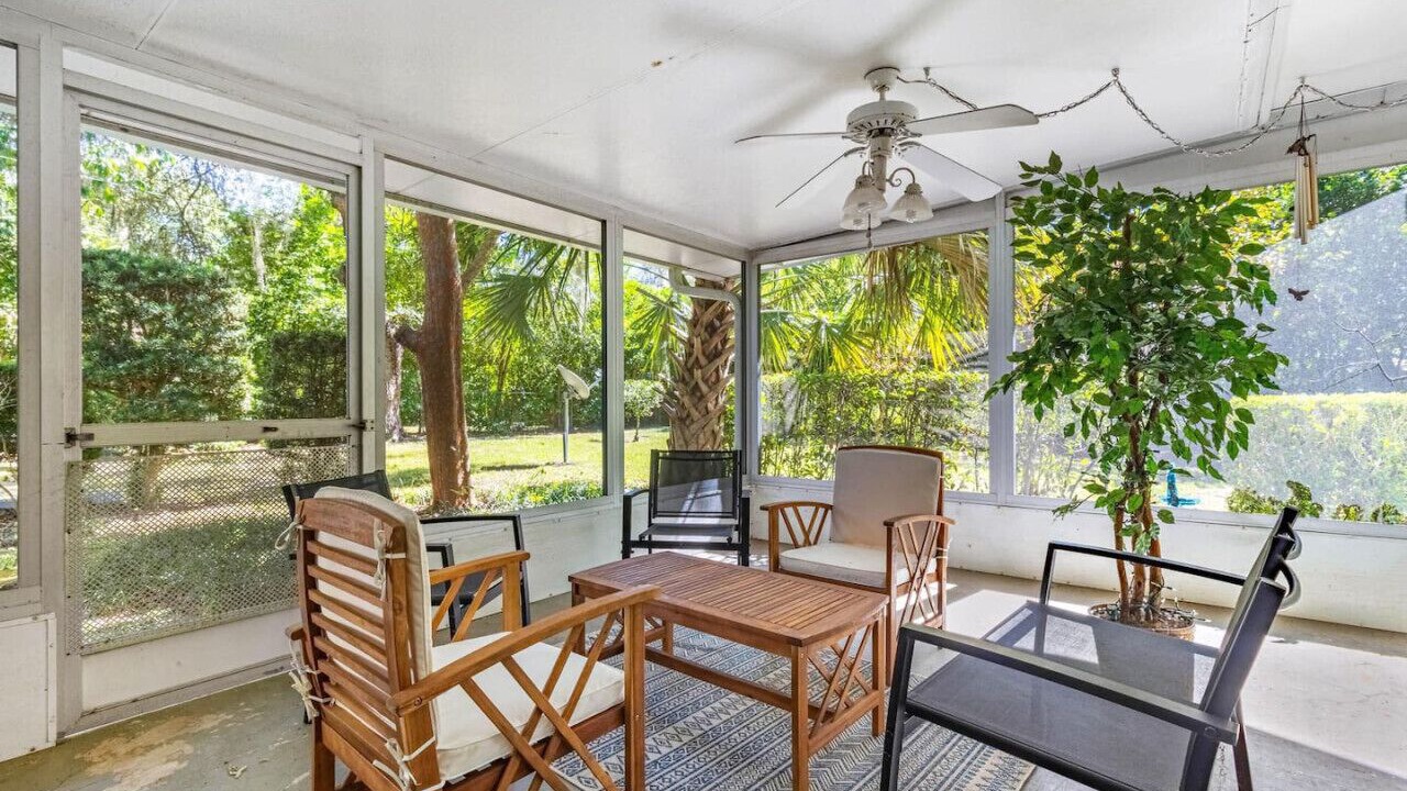 Photo of Patio Balcony in Sugarfoot